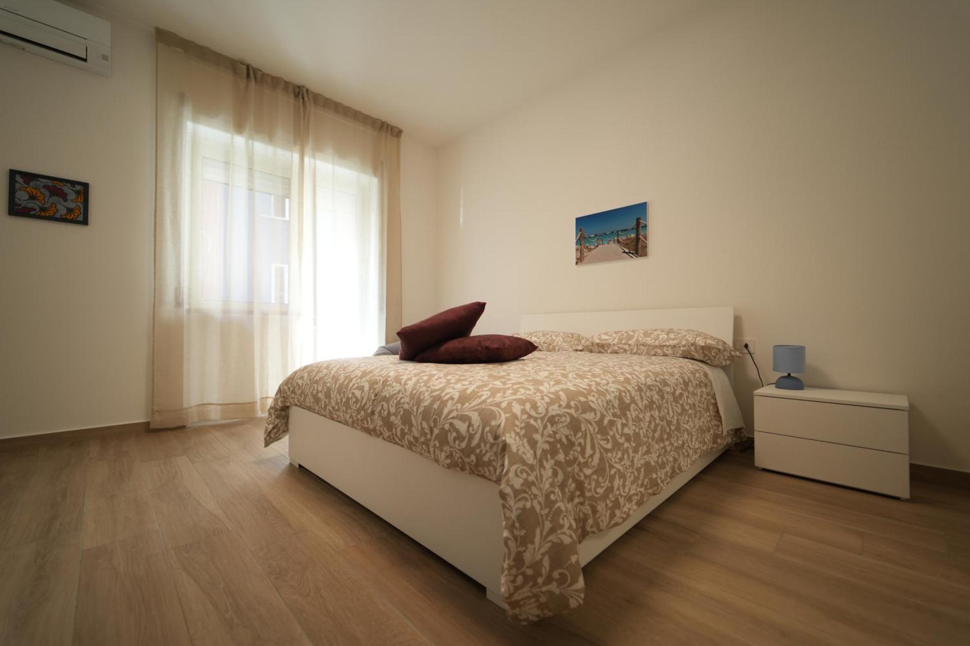 Panorama Vesuvius Affittacamere Guesthouse With Lift Near To Subway In Napoli Center Экстерьер фото